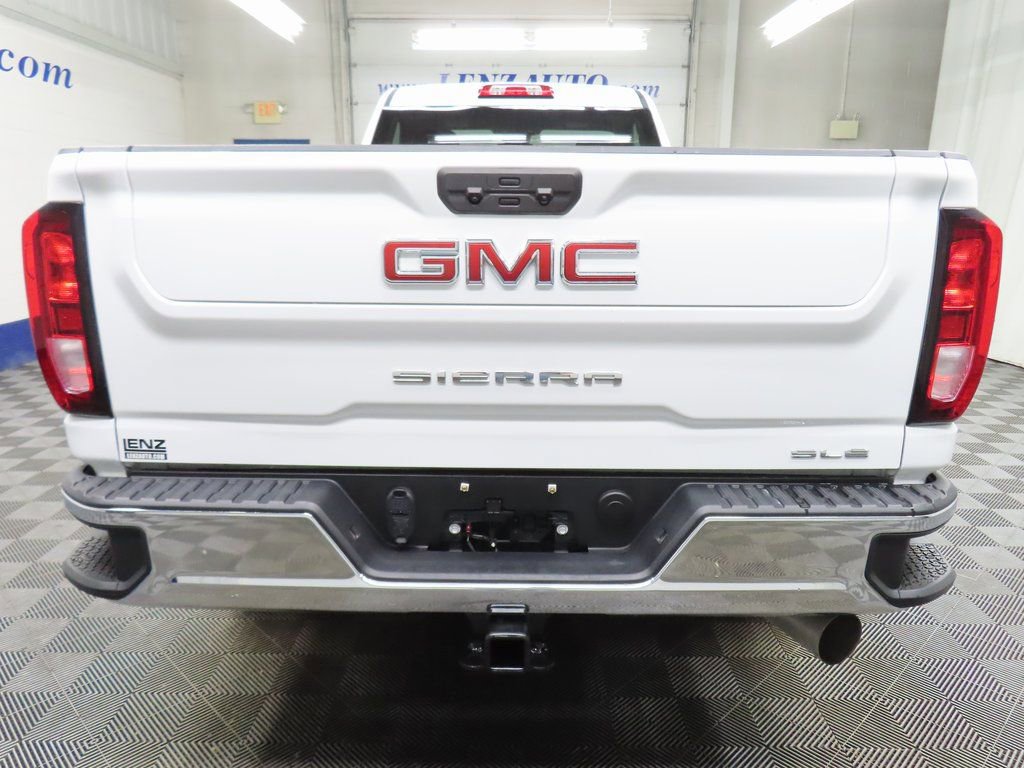 Used 2025 GMC Sierra 2500 SLE image 30