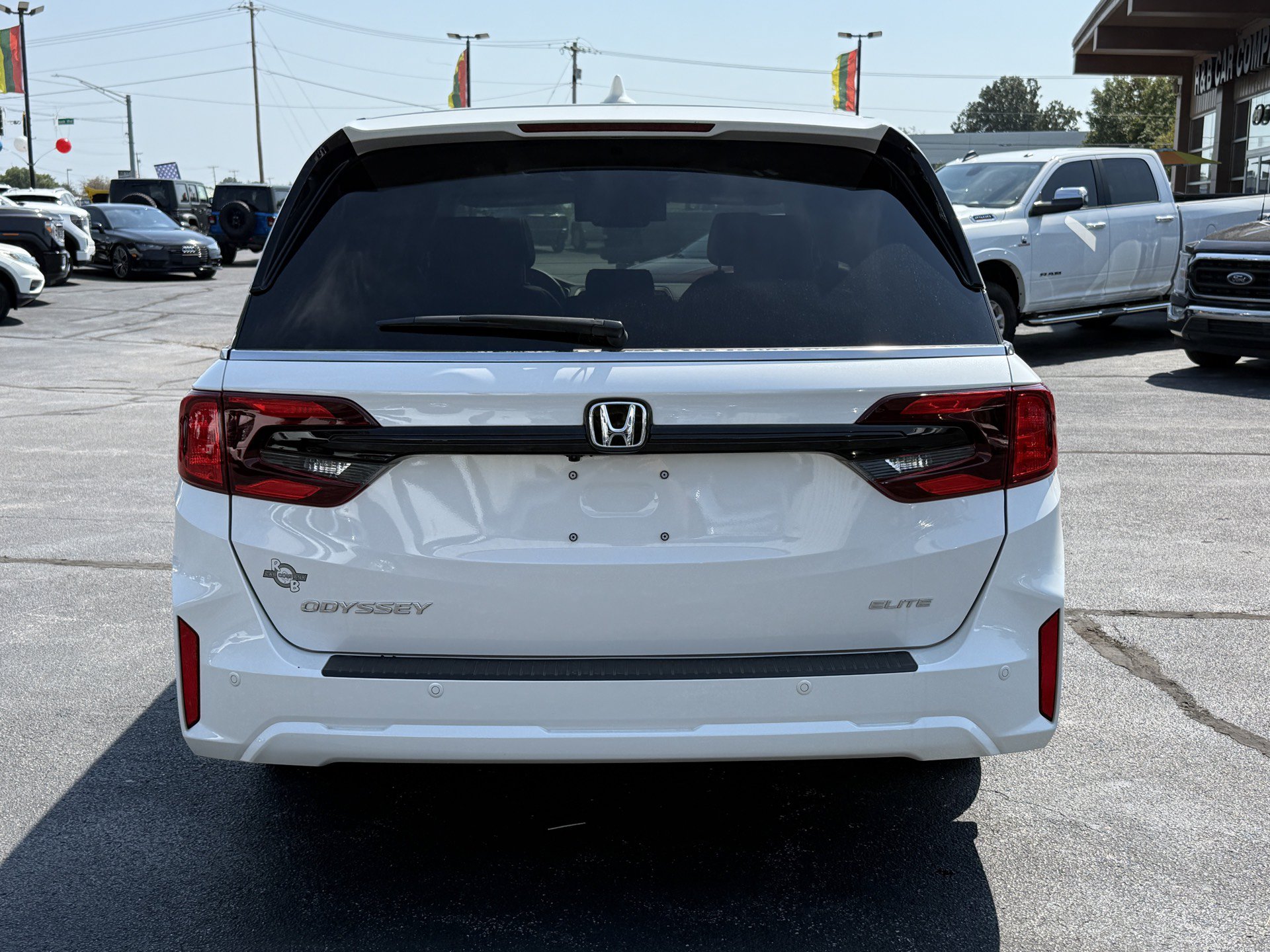 Used 2026 Honda Odyssey Elite image 7