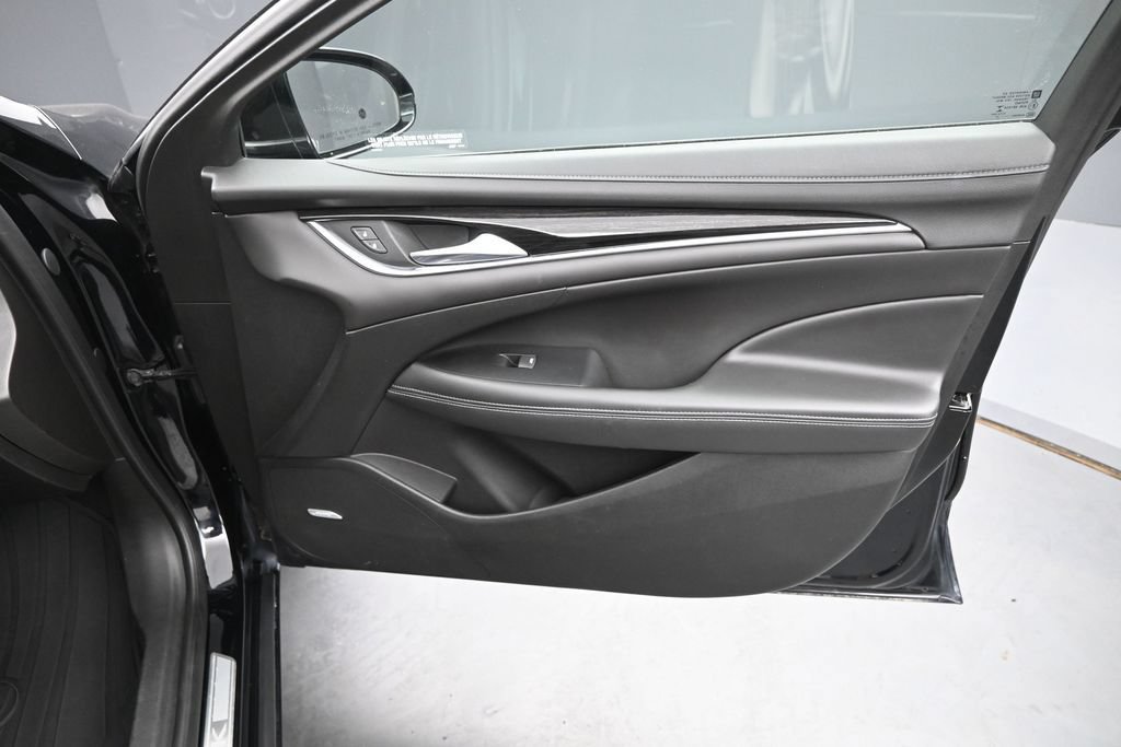 Used 2018 Buick LaCrosse Essence w/ Sun and Shade Package FWD image 14