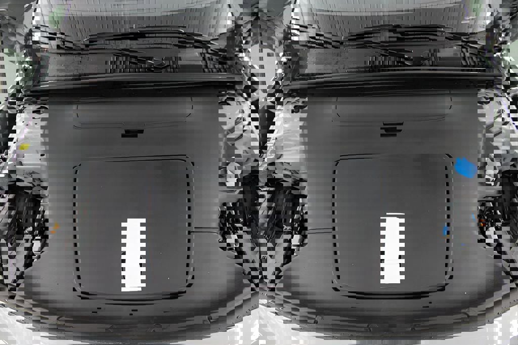 New 2026 Volvo EX30 Plus w/ Protection Package Premier image 26