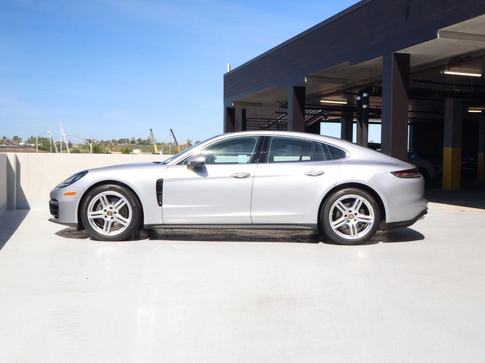 Certified 2023 Porsche Panamera 4 video 2