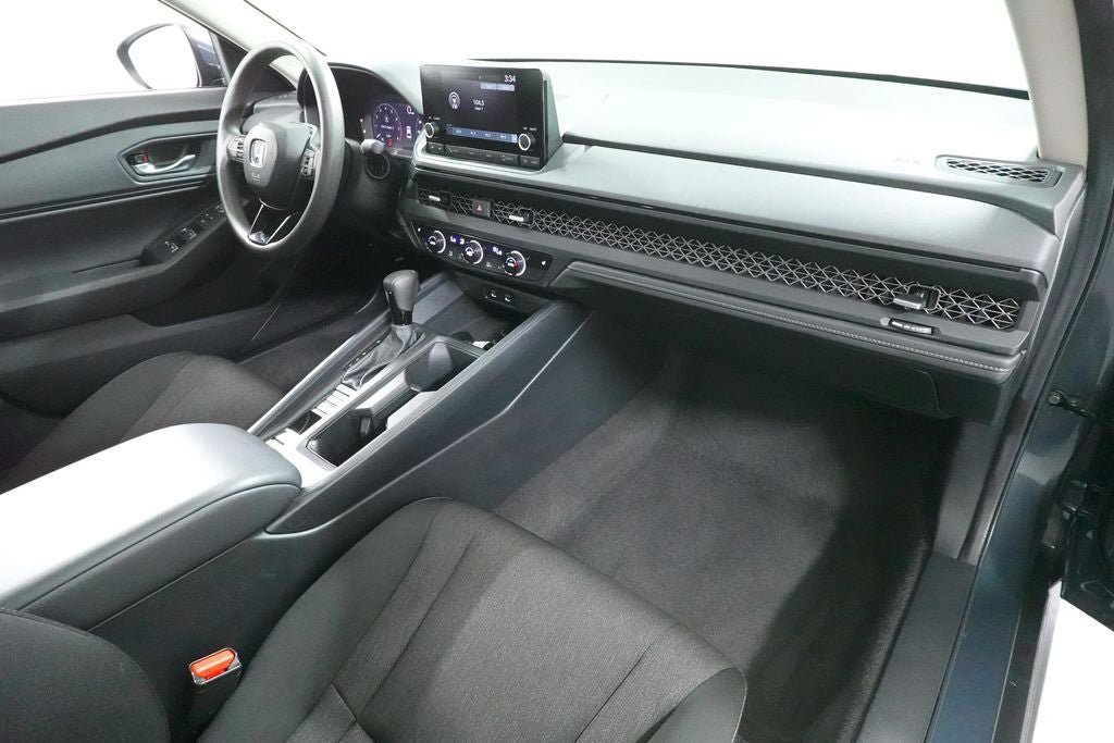 Used 2024 Honda Accord EX image 32