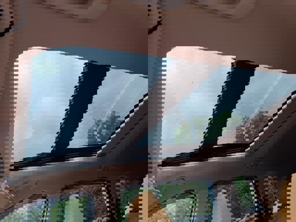 Used 2021 Nissan Rogue Platinum image 10