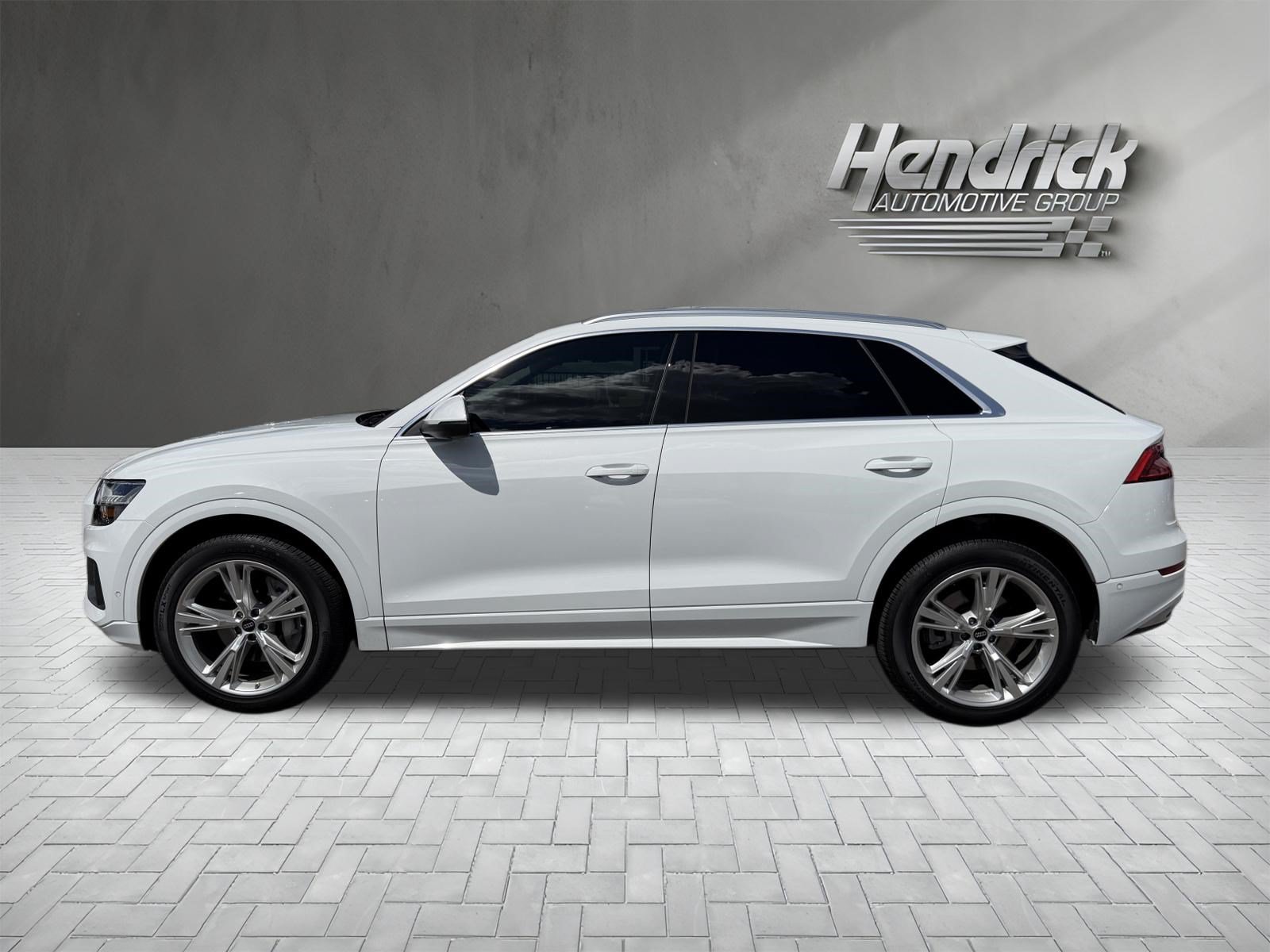 Used 2023 Audi Q8 Premium w/ Convenience Package AWD/4WD image 7