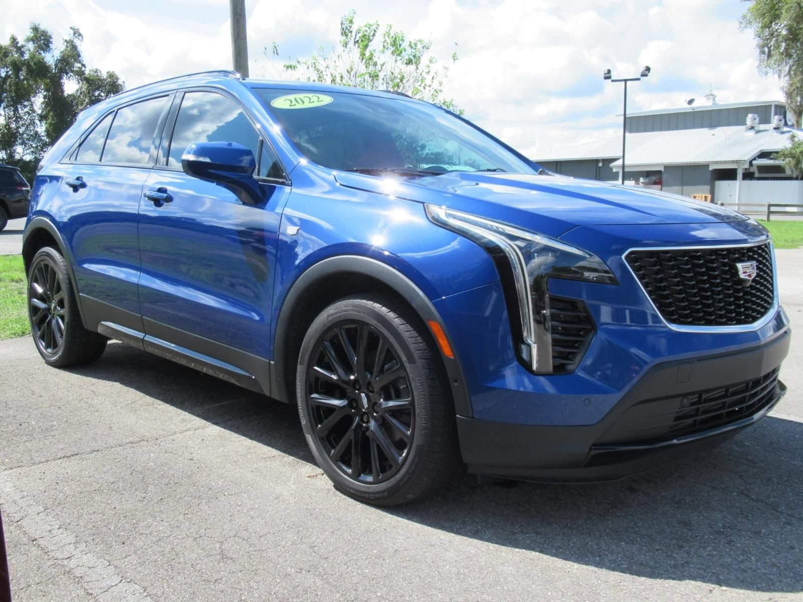 Used 2022 Cadillac XT4 Sport w/ Comfort Package FWD image 1