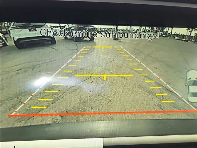 Used 2015 Mercedes-Benz SL 400 image 13