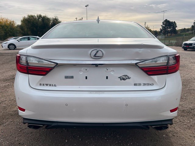 Used 2018 Lexus ES 350 w/ Luxury Package w/Wood Trim FWD image 4