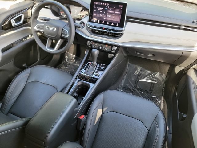 Certified 2023 Jeep Compass Limited AWD/4WD image 38
