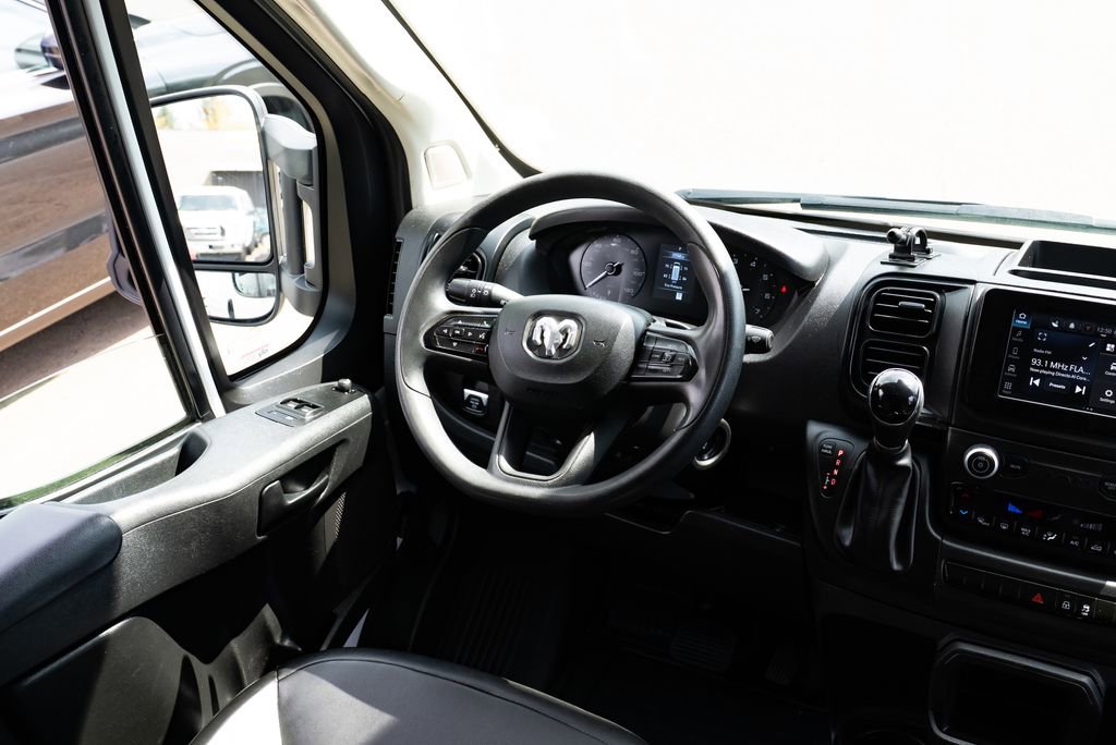 Used 2023 RAM ProMaster 2500 image 9