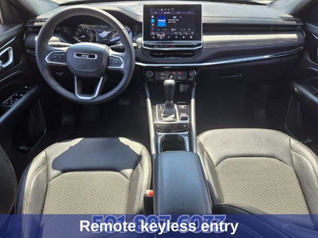 Used 2024 Jeep Compass Latitude w/ Altitude Special Edition AWD/4WD image 15
