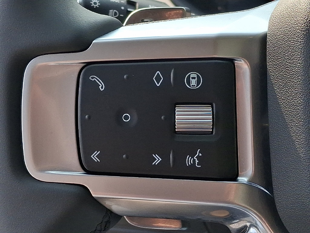 Certified 2026 Land Rover Discovery S AWD/4WD image 16