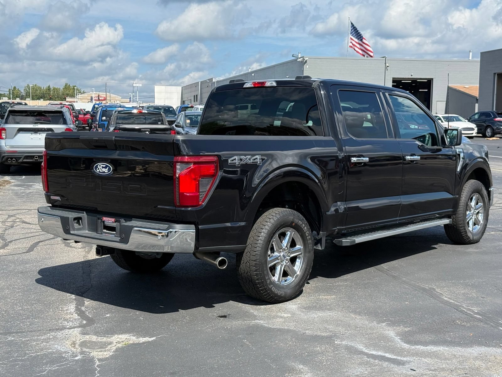 Used 2025 Ford F150 XLT w/ Equipment Group 301A Standard AWD/4WD image 4