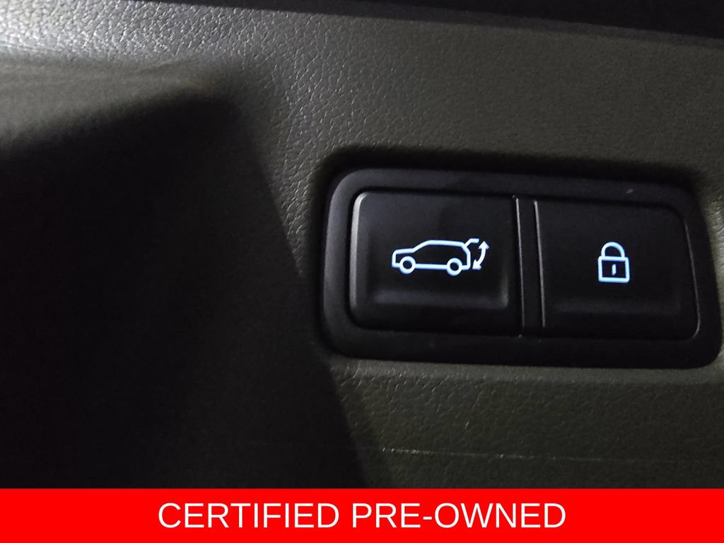 Used 2025 Hyundai Santa Fe Calligraphy FWD image 15