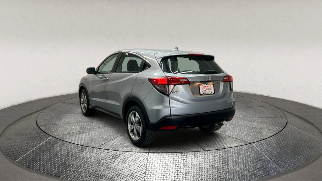 Used 2021 Honda HR-V LX image 5