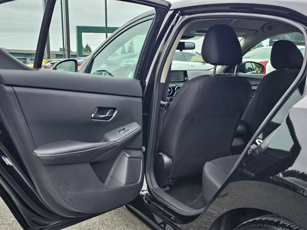 Used 2025 Nissan Sentra S FWD image 25