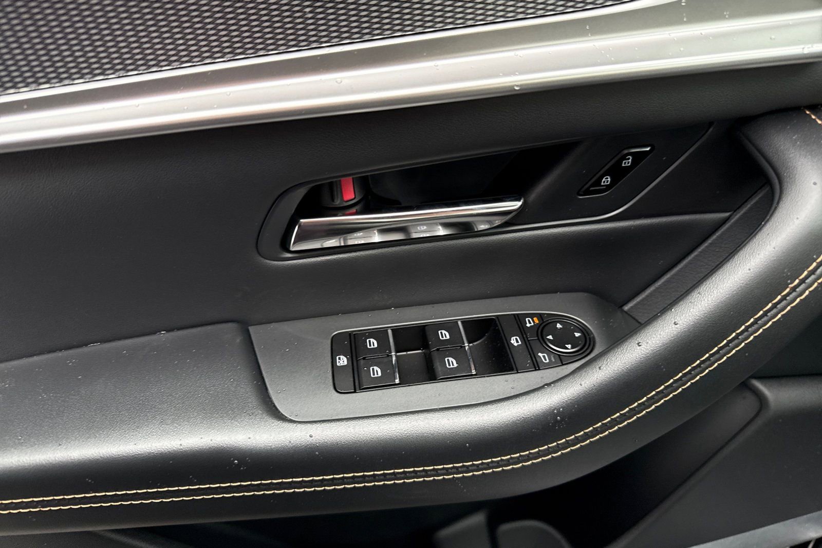 New 2026 MAZDA CX-90 Plug-In Hybrid w/ Premium Plus image 11