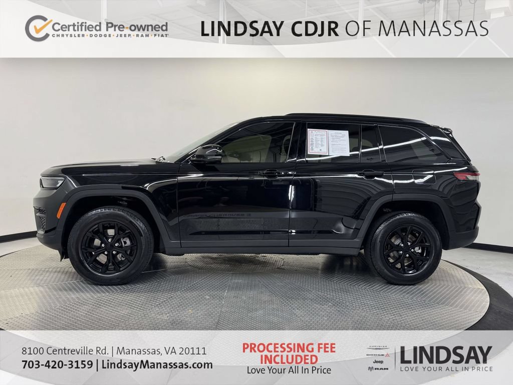 Certified 2025 Jeep Grand Cherokee Altitude AWD/4WD image 6