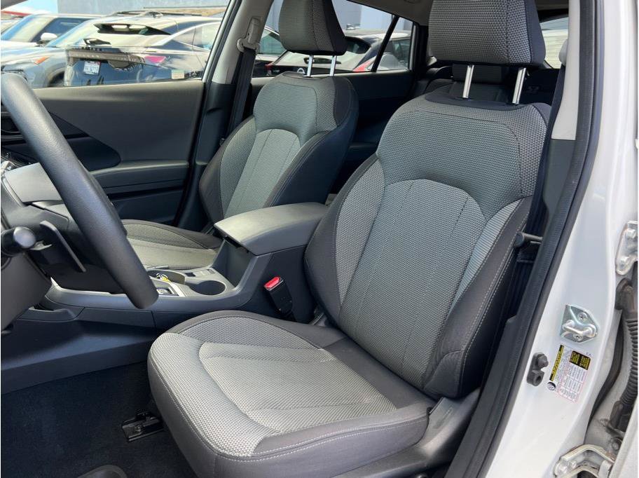 Used 2024 Subaru Crosstrek 2.0i Premium AWD/4WD image 8