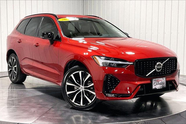 Used 2023 Volvo XC60 B5 Plus w/ Climate Package AWD/4WD image 3