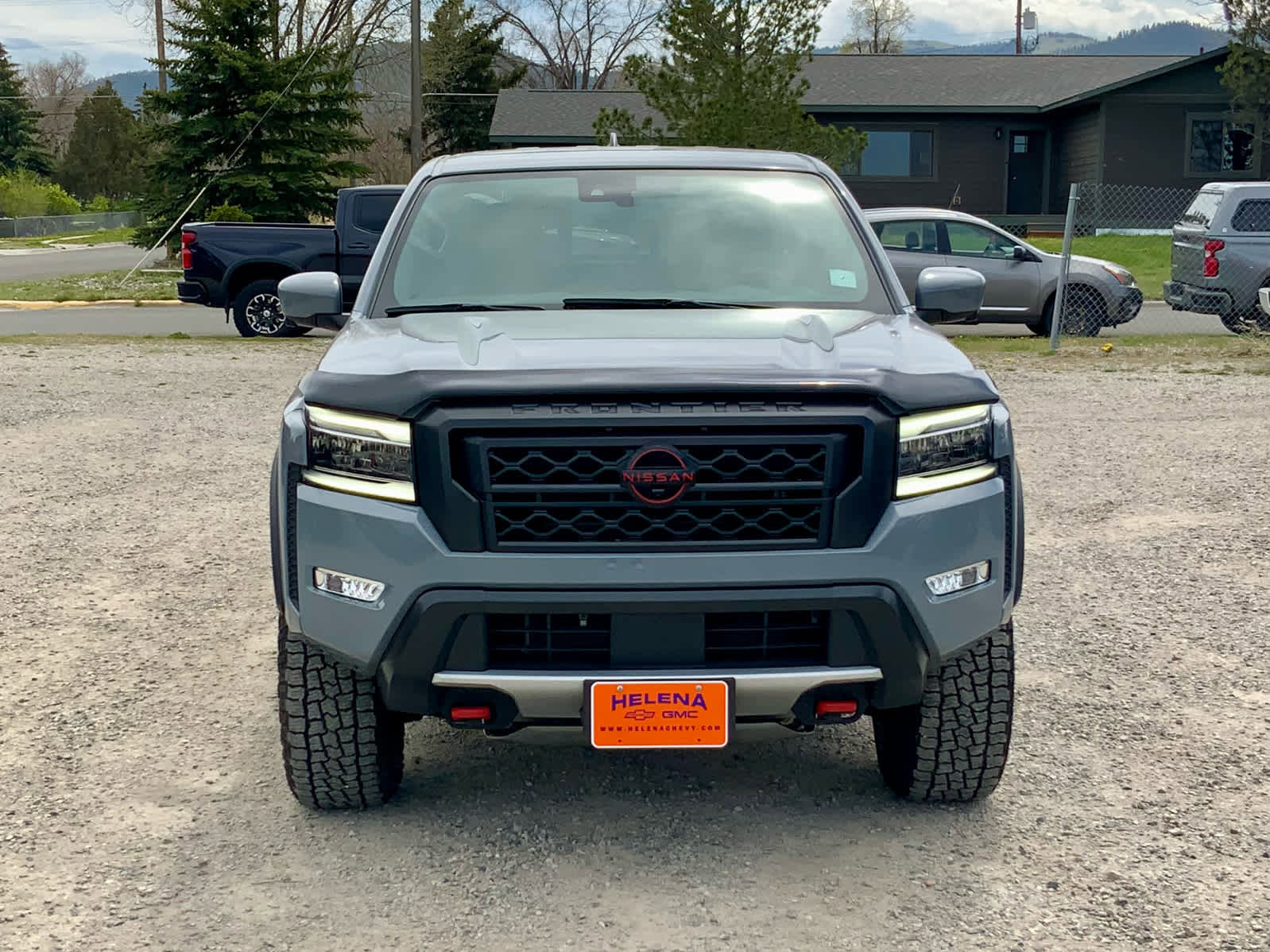Used 2023 Nissan Frontier PRO-4X w/ Pro-4X Premium Package AWD/4WD image 8