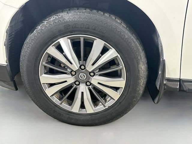 Used 2017 Nissan Pathfinder S image 30