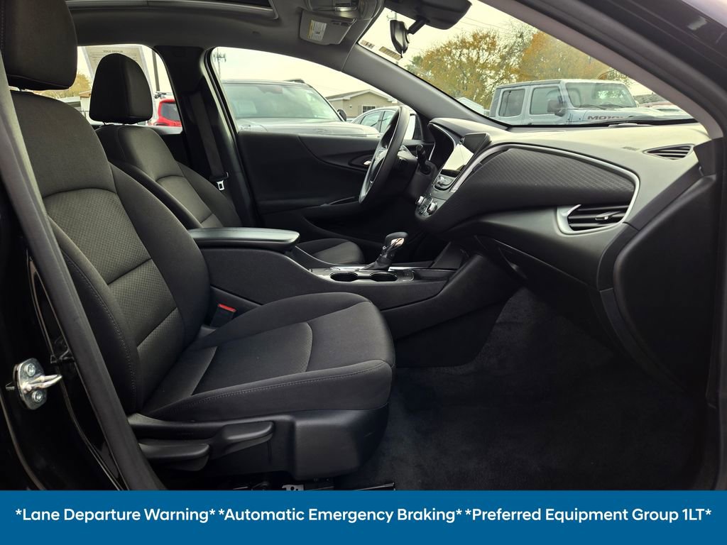 Used 2024 Chevrolet Malibu LT image 9