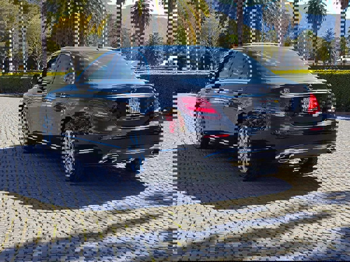 Used 2017 Mercedes-Benz E 300 image 5
