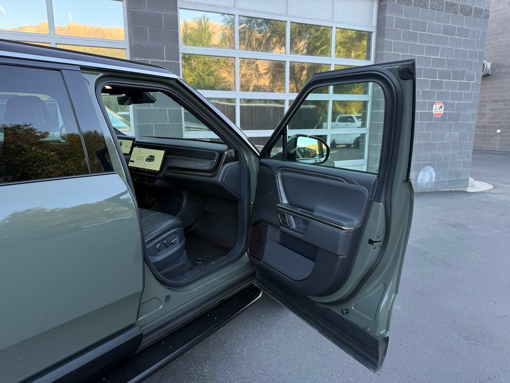 Used 2022 Rivian R1S Launch Edition Quad AWD/4WD image 50