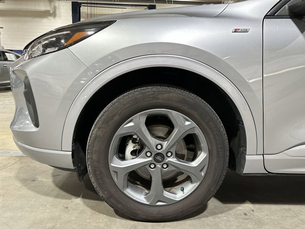 Used 2024 Ford Escape ST-Line image 18