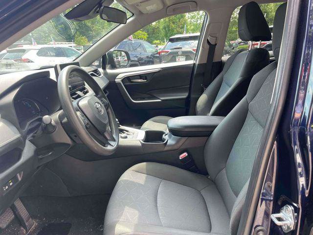 Certified 2025 Toyota RAV4 XLE AWD/4WD image 17