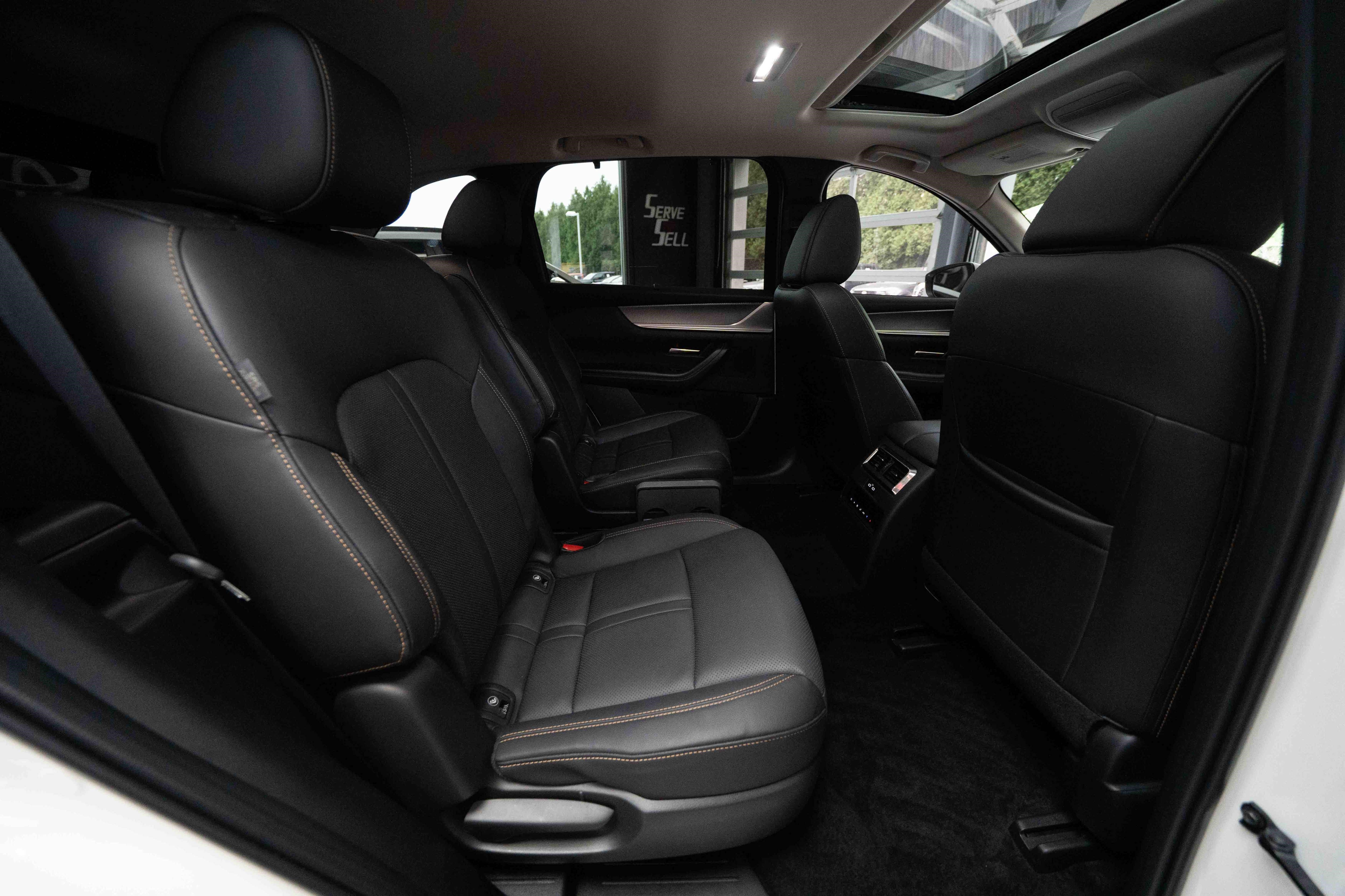 Used 2024 MAZDA CX-90 Plug-In Hybrid w/ Preferred AWD/4WD image 25