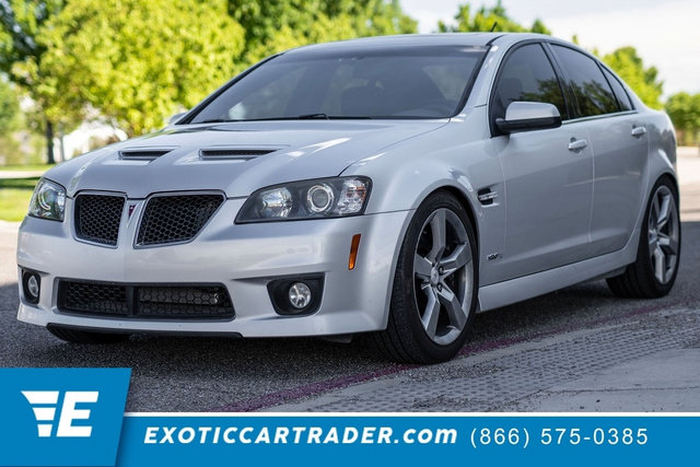 Used 2009 Pontiac G8 GXP RWD image 1