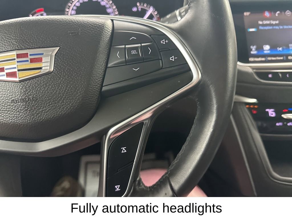 Used 2017 Cadillac XT5 Luxury image 36