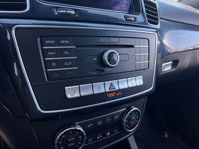 Used 2019 Mercedes-Benz GLS 450 4MATIC image 22