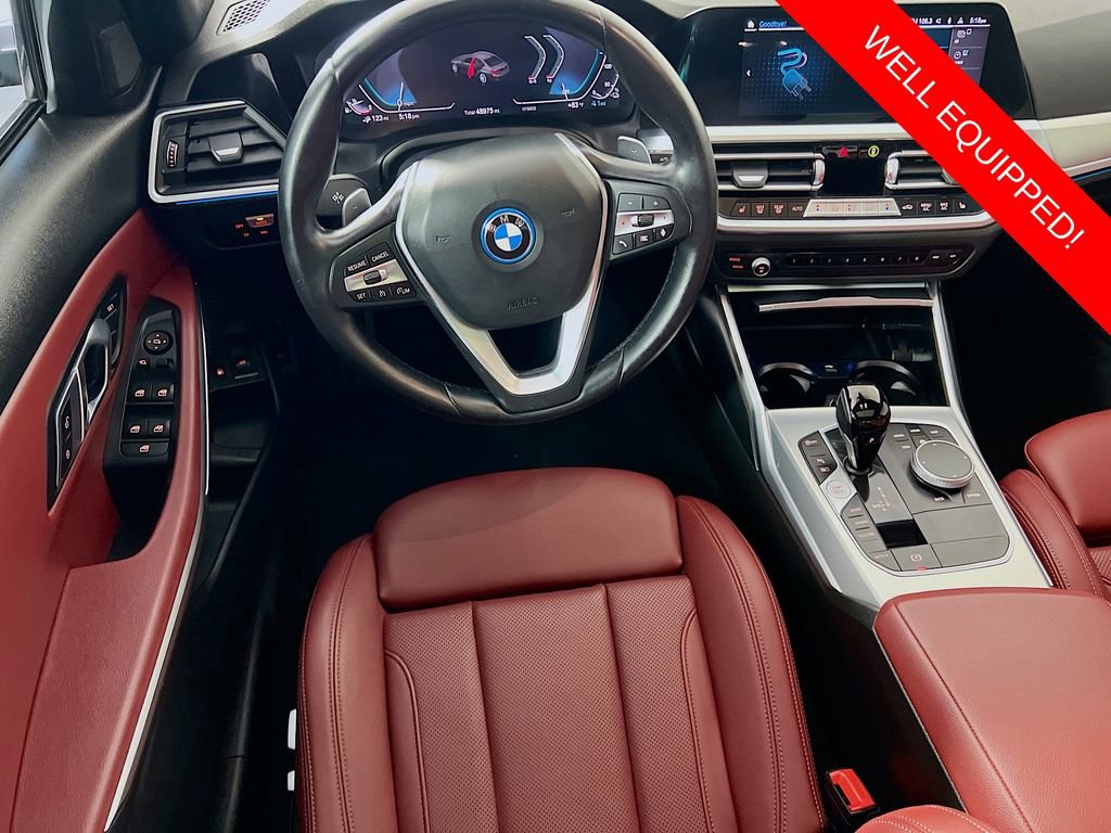 Used 2022 BMW 330e w/ Driving Assistance Package image 23