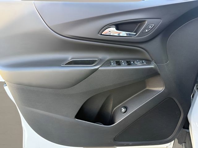 Used 2024 Chevrolet Equinox LT FWD image 26