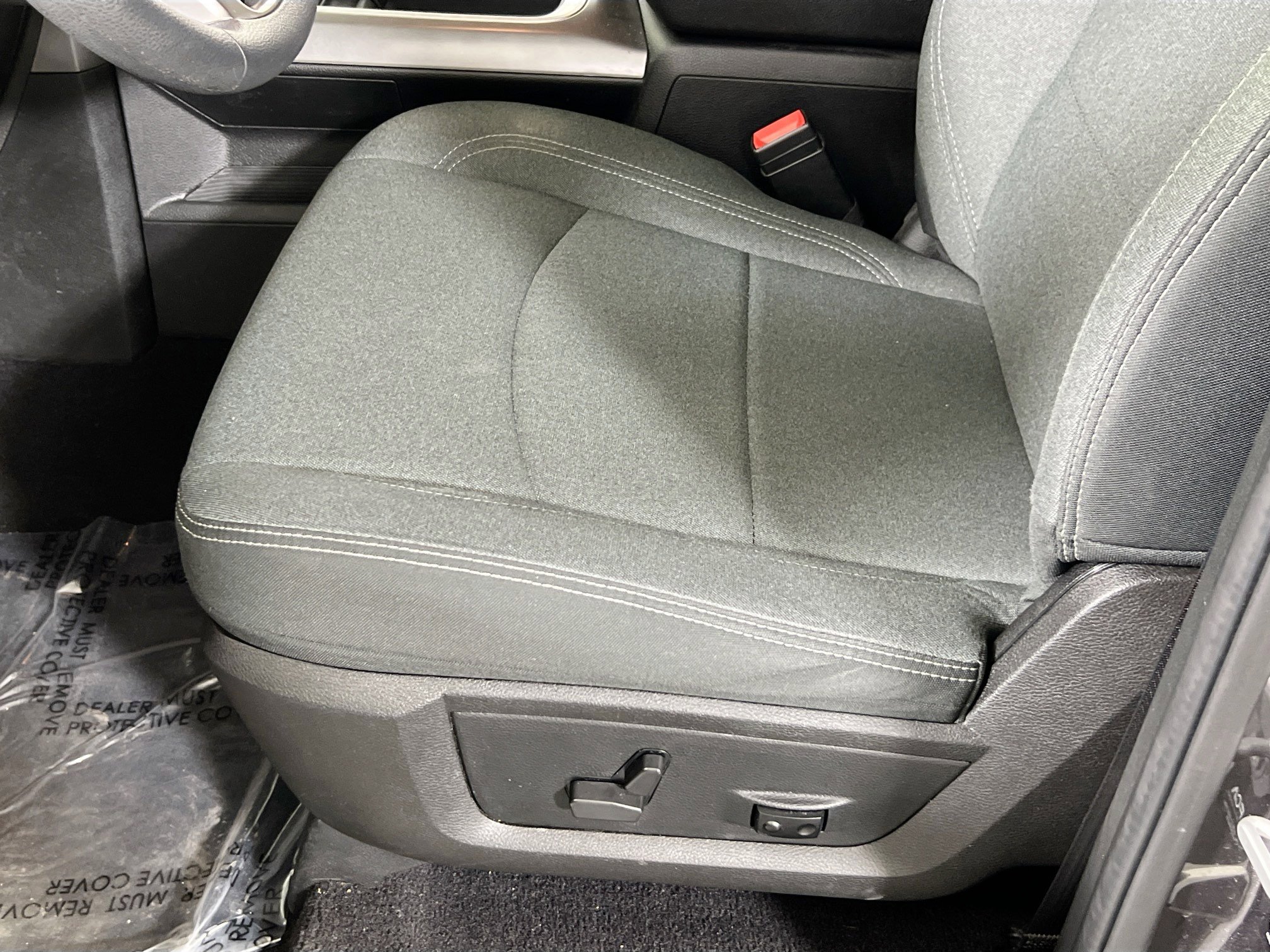 Used 2022 RAM 1500 Classic Warlock image 18