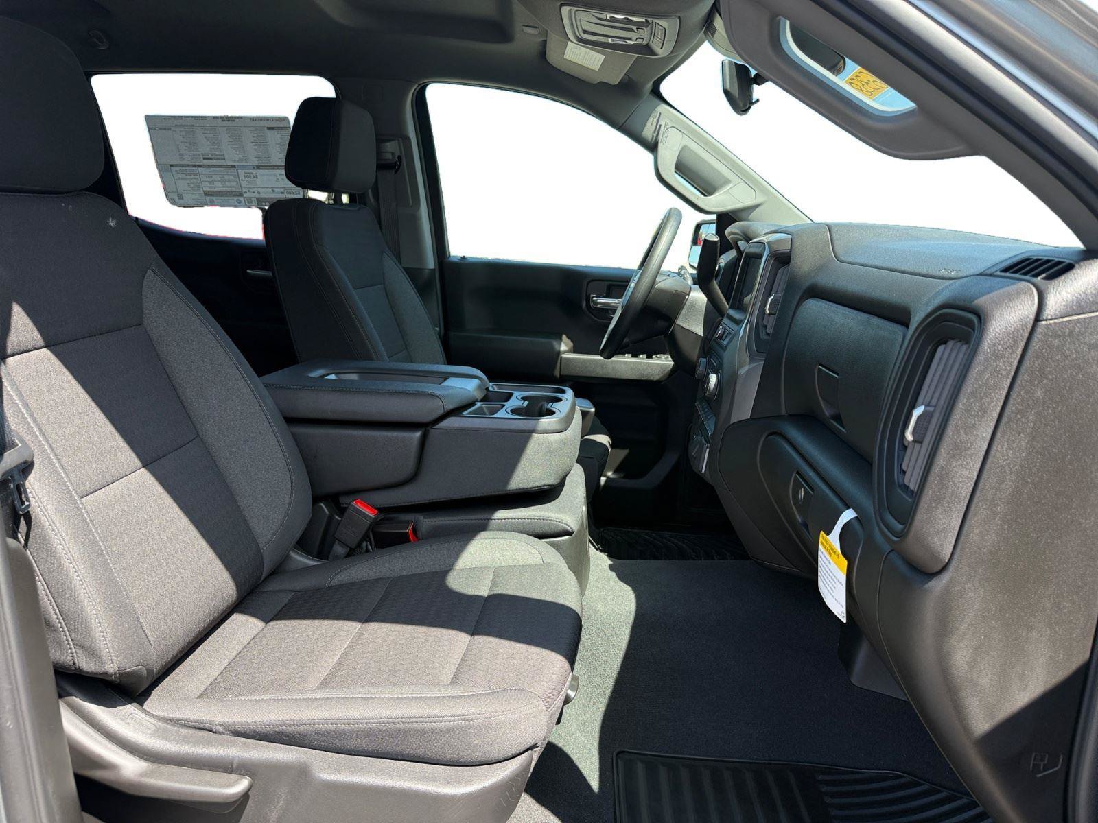 Used 2026 Chevrolet Silverado 1500 Custom w/ Turbomax Blackout Package AWD/4WD image 25