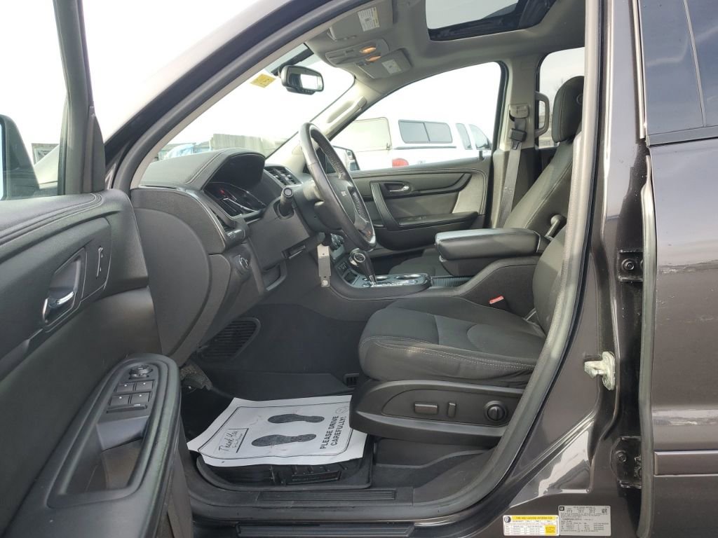 Used 2014 GMC Acadia SLE image 31