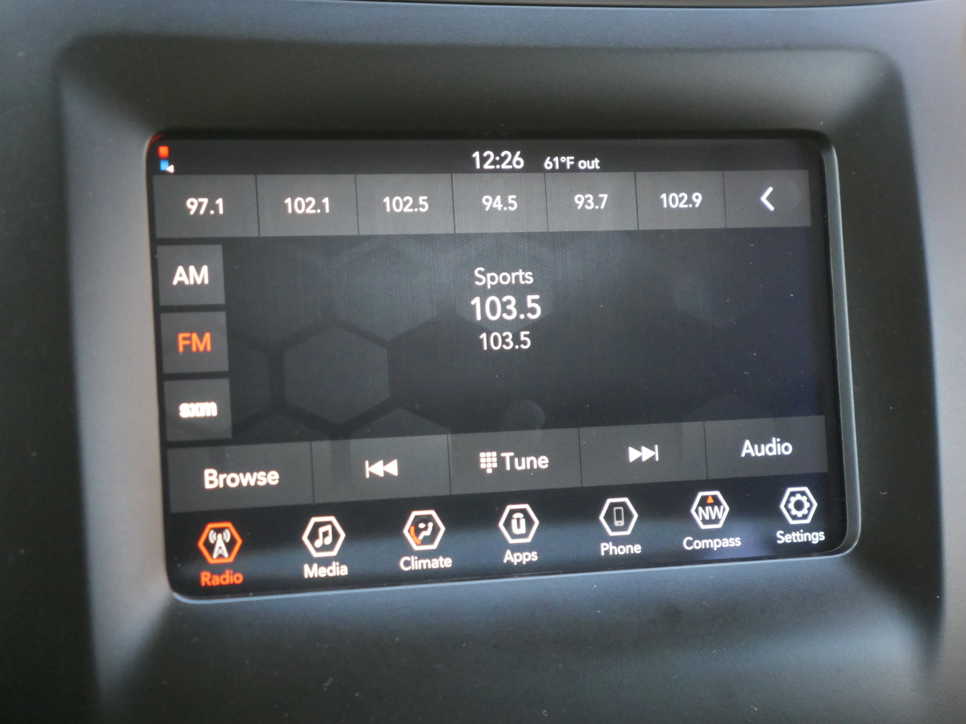 Used 2020 Jeep Cherokee Latitude image 10