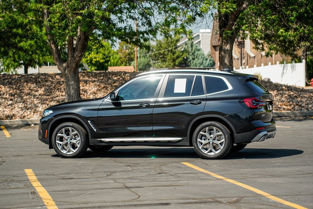 Used 2023 BMW X3 xDrive30i w/ Premium Package image 7