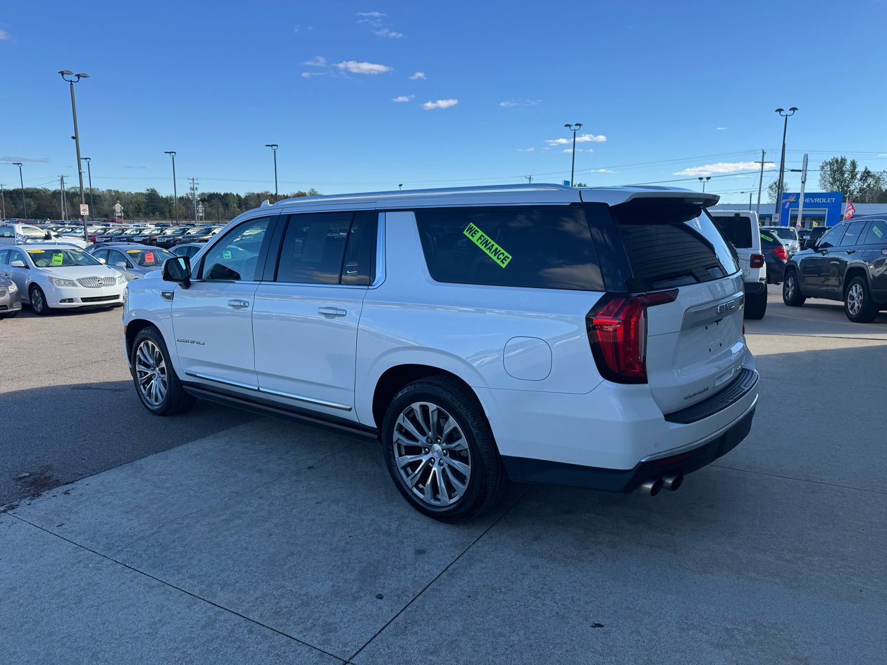 Used 2021 GMC Yukon XL Denali w/ Denali Ultimate Package image 6