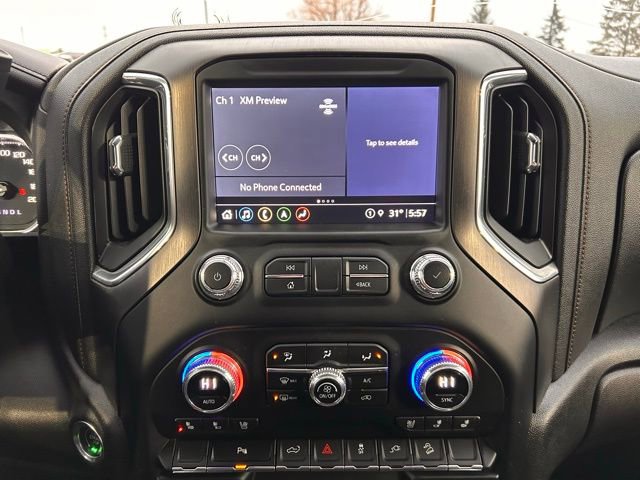 Used 2023 GMC Sierra 3500 AT4 w/ AT4 Preferred Package AWD/4WD image 17