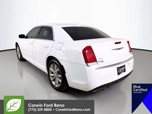 Used 2022 Chrysler 300 Touring image 5