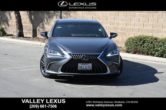 Certified 2025 Lexus ES 300h w/ Premium Package FWD image 2