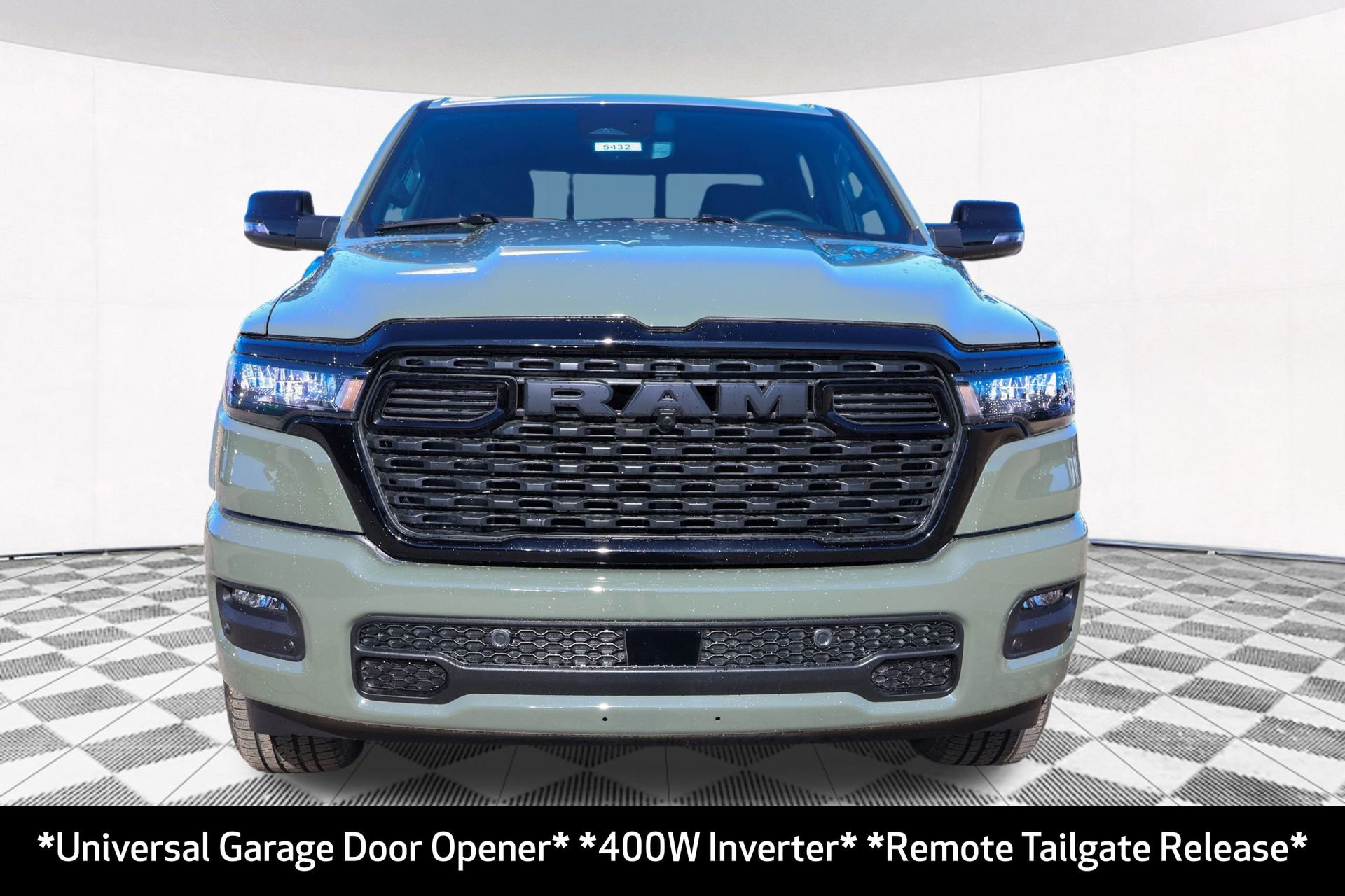 New 2026 RAM 1500 4x4 Crew Cab image 11