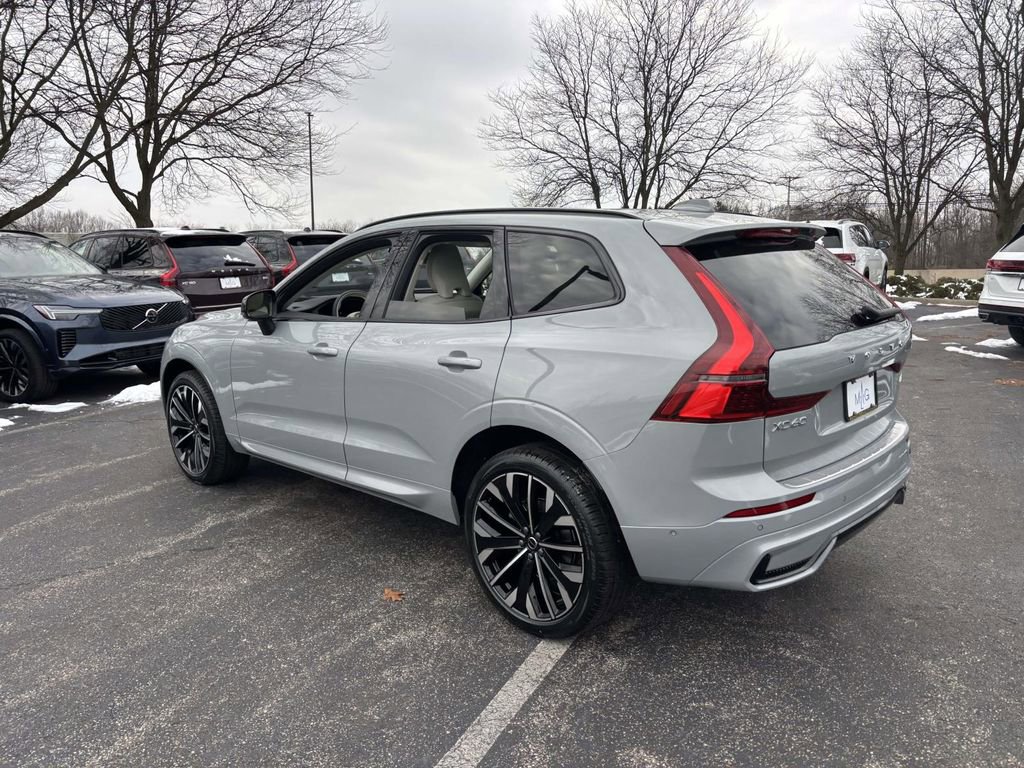 New 2026 Volvo XC60 B5 Ultra w/ Protection Package Premier image 5