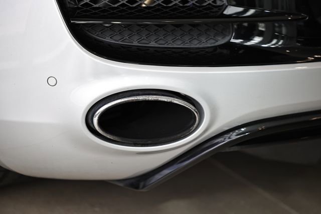 Used 2011 Audi R8 V10 AWD/4WD image 15