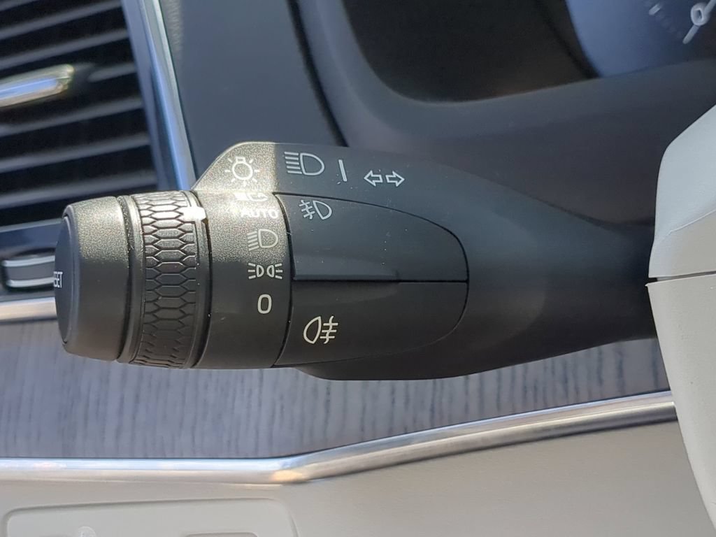 Used 2022 Volvo XC90 T6 Inscription AWD/4WD image 29
