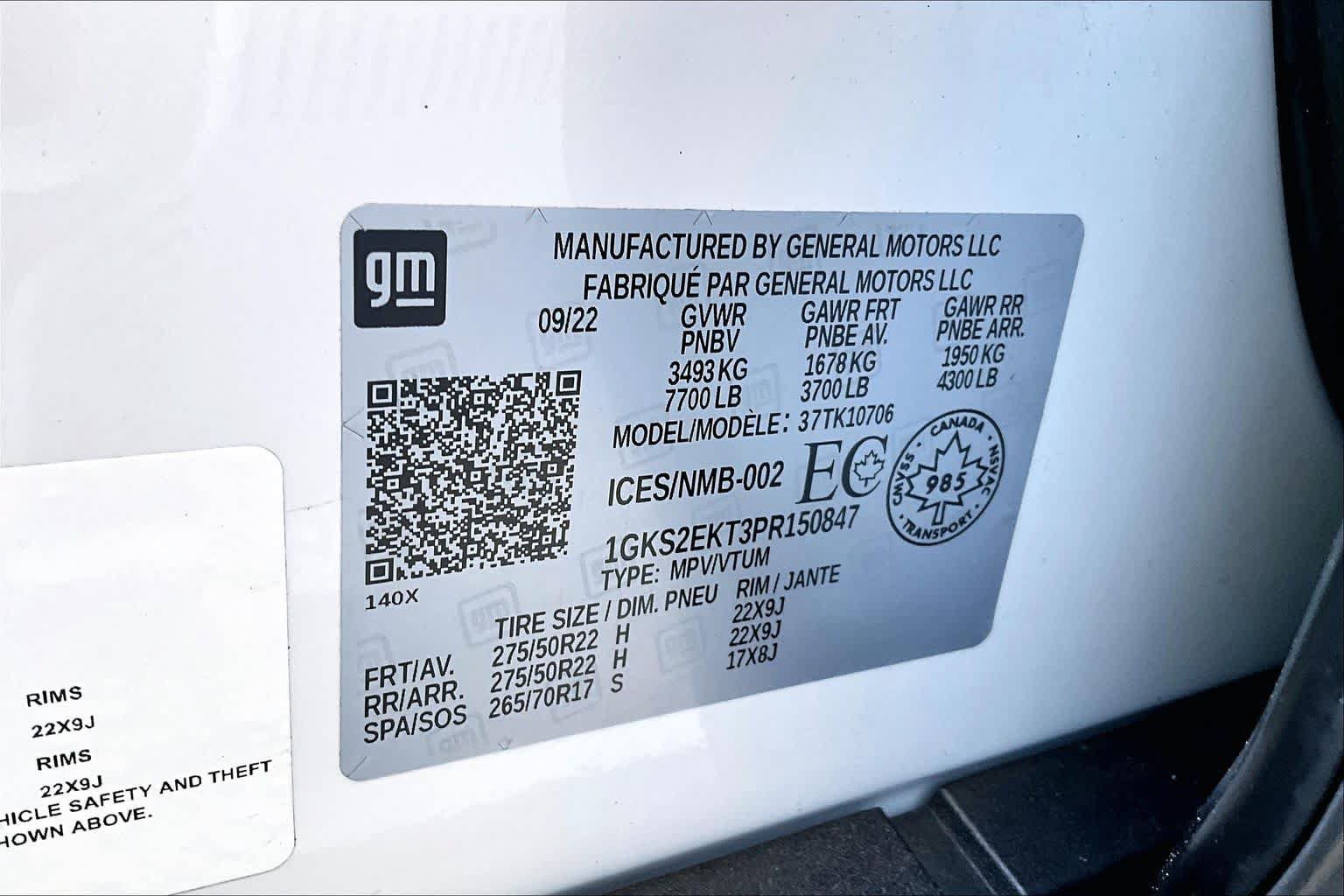 Used 2023 GMC Yukon Denali Ultimate AWD/4WD image 37